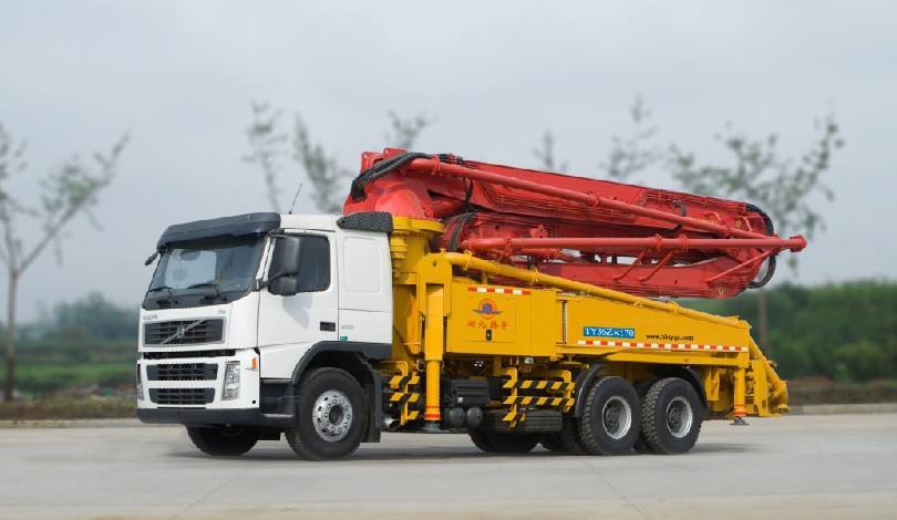 配装有力士乐柱塞泵的混凝土泵车常见保养可避免故障