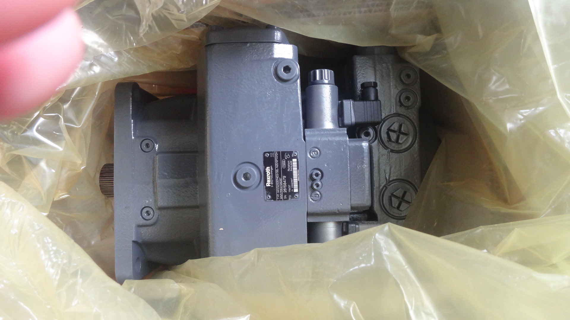 力士乐液压泵怎么样合理选流量转速,在低温条件下如何运转